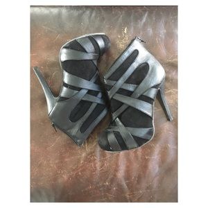 Dollhouse Vivianne Boots